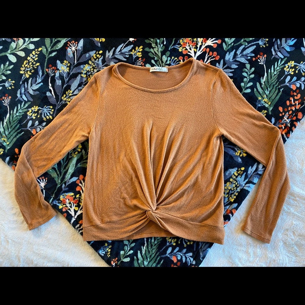 Flying Tomato Tan Small Sweater Work casual vintage cute